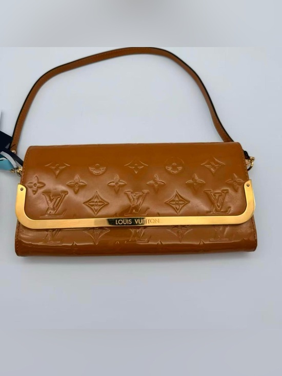 Louis Vuitton Handbags - Louis Vuitton Rossmore Clutch Bag Shoulder Tan Monogram Vernis